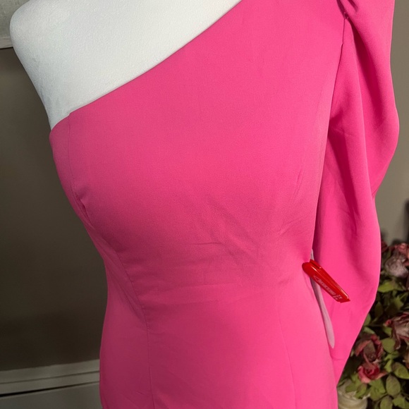 Mac Duggal One Sleeve Split Hem Cocktail Dress - Picture 8 of 12